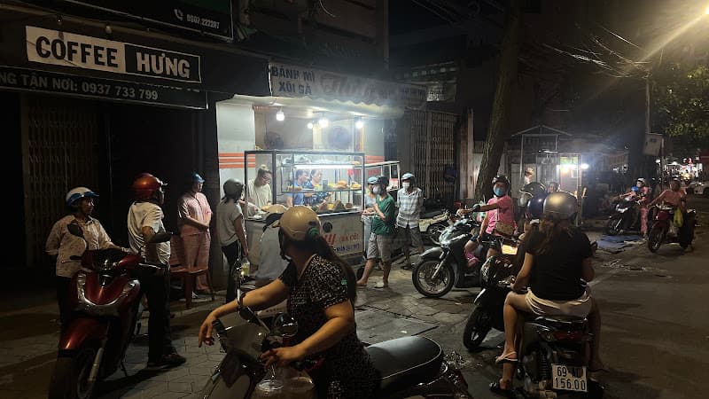 Hình ảnh Bánh Mì Thủy (ba cô) - 4