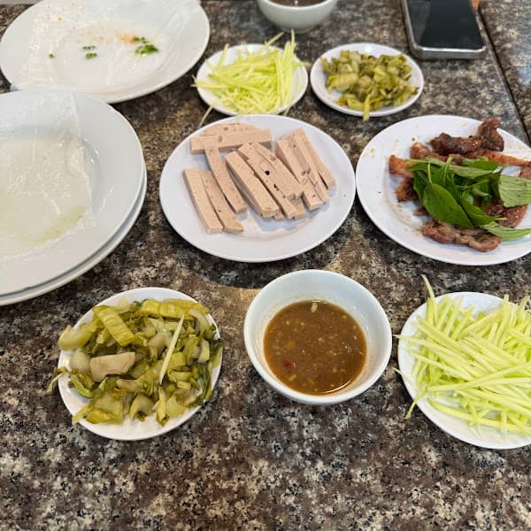 Hình ảnh Bánh Ướt Thịt Nướng Ban Mê - 3