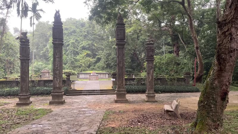 Hình ảnh Lăng mộ vua Lê Hiến Tông - 5