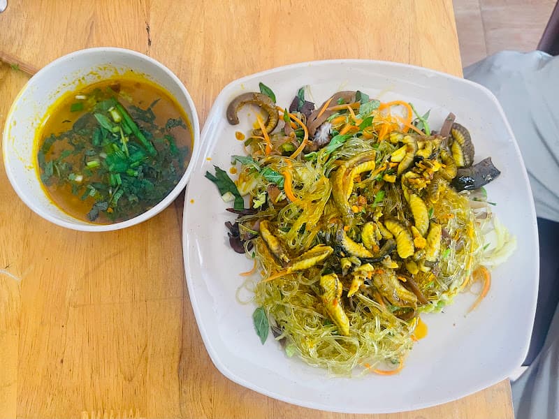 Hình ảnh HẰNG HIẾU QUÁN - LƯƠN NIÊU XỨ NGHỆ - 2