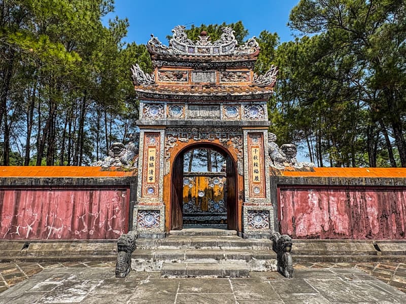 Lăng Kiên Thái Vương