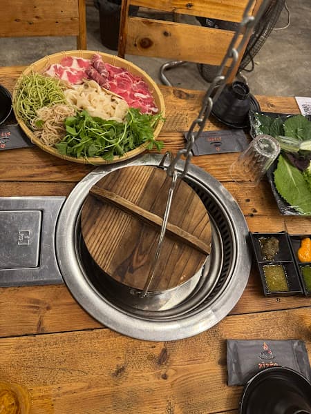 Hình ảnh Lẩu treo & nướng Xì Xèo - 2