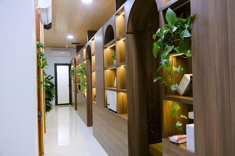 Hình ảnh UYÊN PHƯƠNG - Cắt Tóc Nam, Gội Đầu, Ngoáy Tai, Massage, Phun Xăm Thẩm Mỹ - 149B, Wừu, Đak Đoa ,Gia Lai - 2