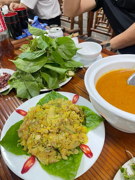 Hình ảnh Nhà hàng Bạch Đằng Giang - 2