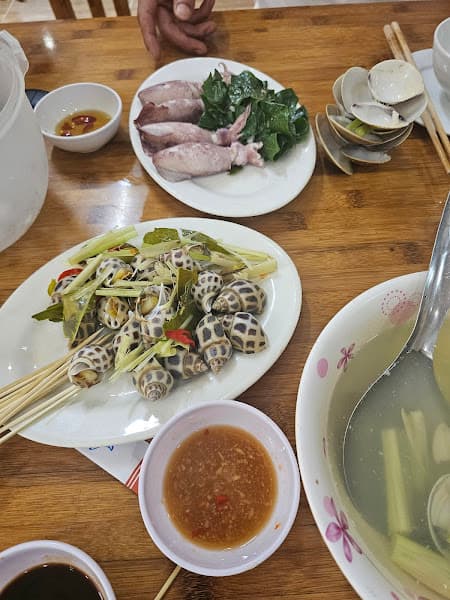 Hình ảnh Hoàng Gia quán hải sản Tân "Vì Sao".?. - 4