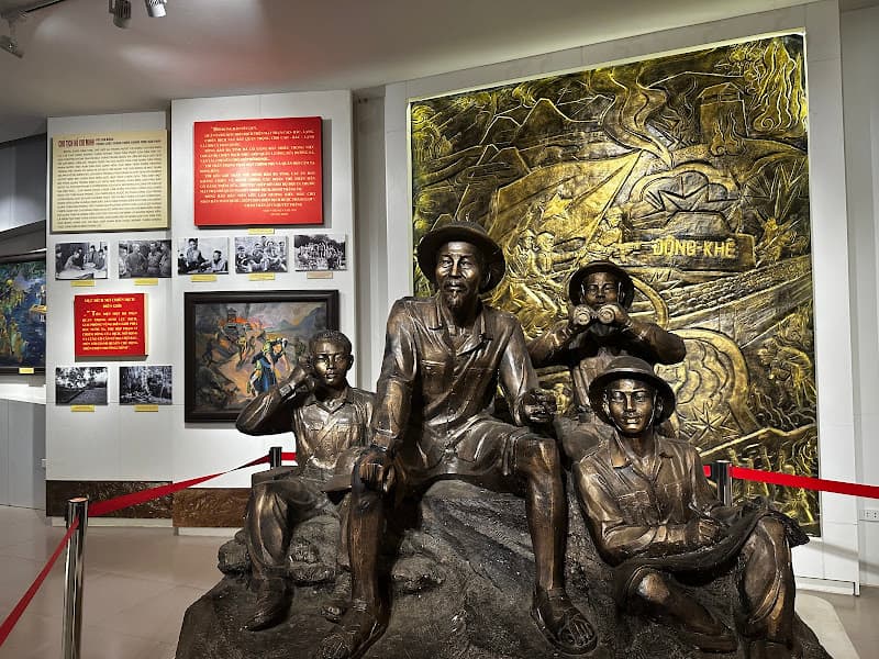 Hình ảnh Nhà trưng bày - Khu di tích quốc gia đặc biệt Pác Bó - 3