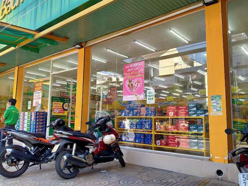 Siêu thị Bách hóa XANh