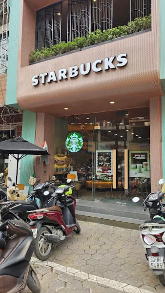 Hình ảnh Starbucks Trung Hòa - 2