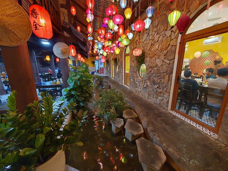 Nhà hàng Lương Sơn Quán - Tp Hà Tĩnh