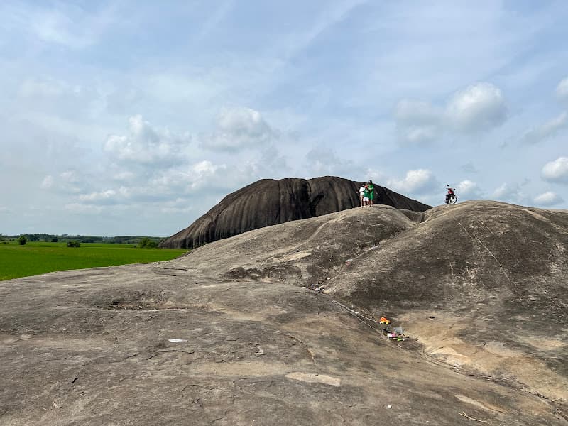 Hình ảnh Đá Chữ Thập Phú Điền, Tân Phú - 5