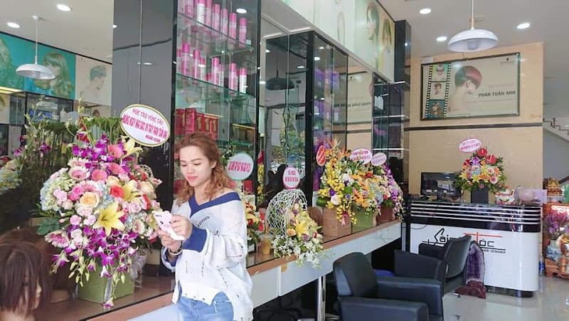 Hình ảnh SaigonToc Salon - 3