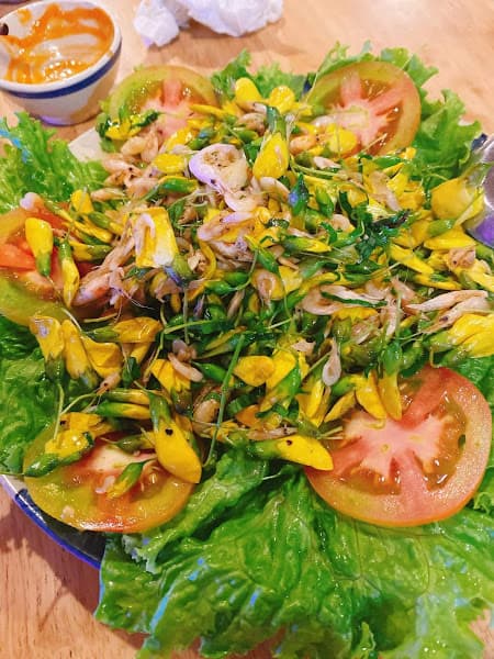 Ảnh bìa Hai Tôm Nhà Hàng cá koi