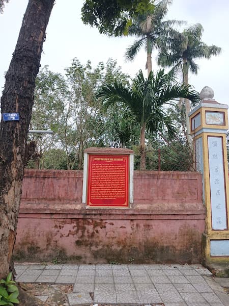 Ảnh bìa Đình làng Phú Xuân