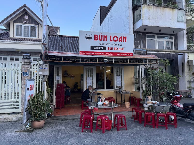Ảnh bìa Quán bún bò Huế Loan