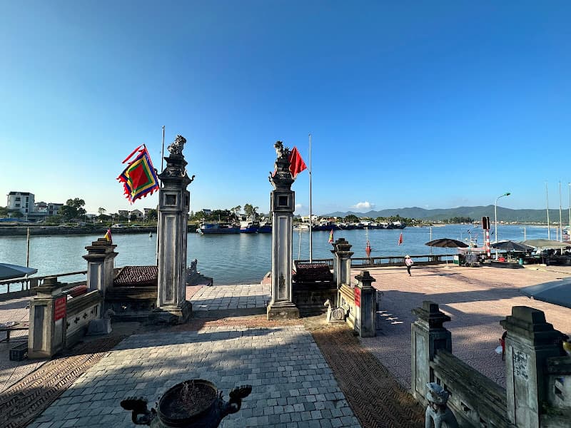 Hình ảnh Đền Cờn - 4