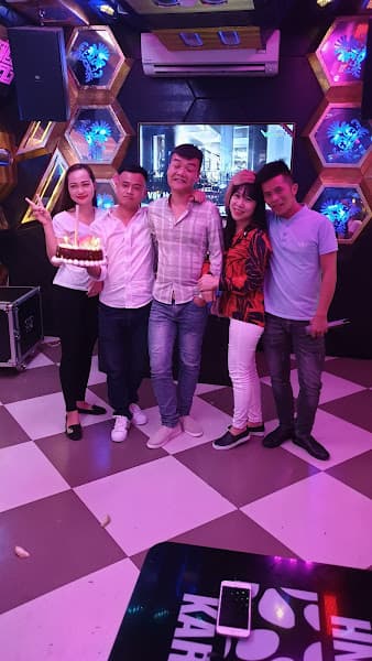 Ảnh bìa Karaoke - Cà Phê Cung Đình Quán