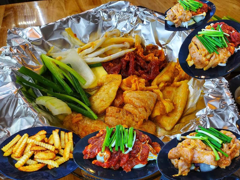 Tiệm Trà Chanh Lẩu Nướng Gia đình Tiktok