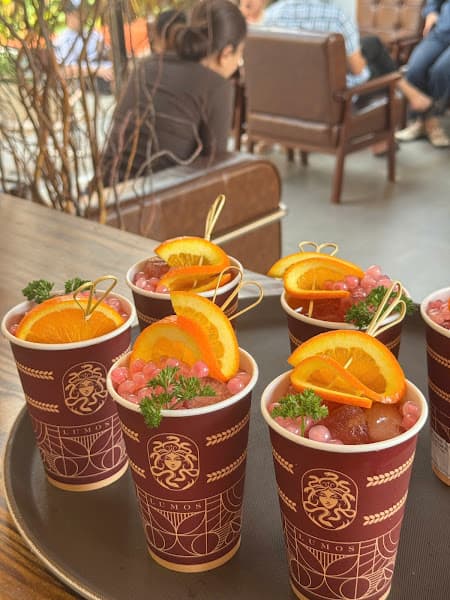 Hình ảnh LUMOS Coffee & Tea House - 4