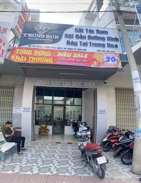 Hình ảnh Trung Run BarBer Shop - 6