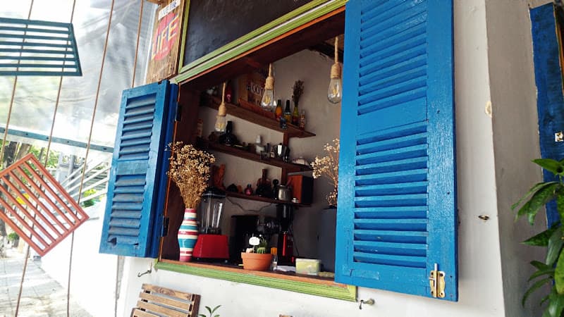 Tiệm Cà Phê ViVu