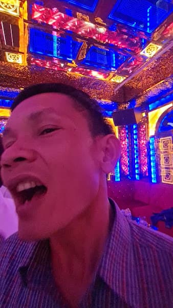 Hình ảnh Karaoke Lợi Trang 2 - 6