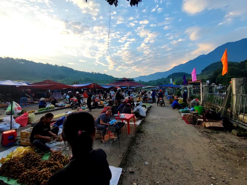 Hình ảnh Chợ Vùng Cao Tả Phời-Hợp Thành - 2