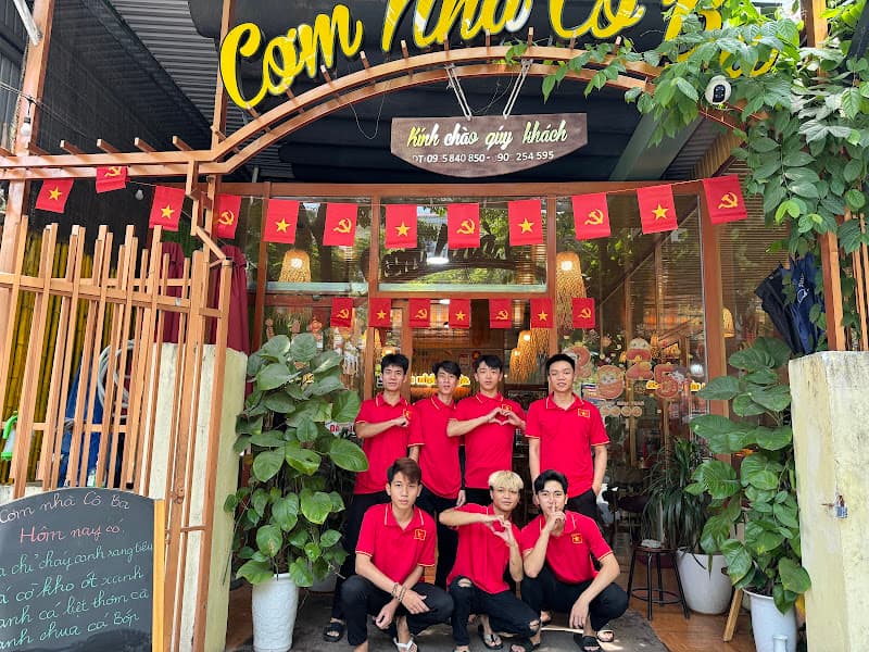 Ảnh bìa CƠM NHÀ CÔ BA