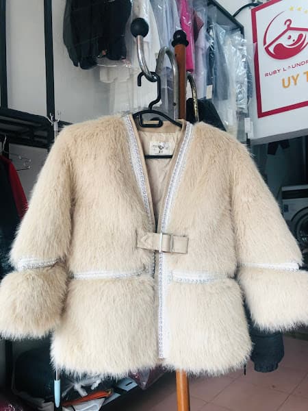 Hình ảnh Giặt Là Cao Cấp Ruby - 3