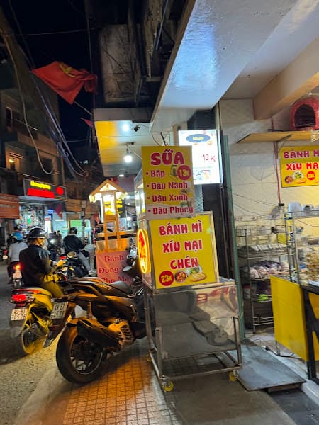 bánh mì xíu mại Misa08