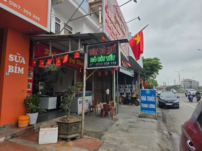 Hình ảnh BÚN BÒ HUẾ - BÒ BÍT TẾT -QUẢNG TRƯỜNG - 2