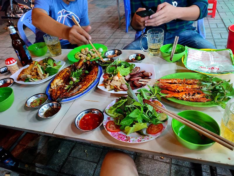 Quán Hải Sản Biển Xanh