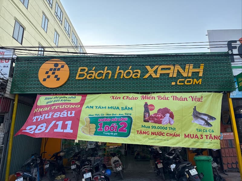 Ảnh bìa Bách Hóa Xanh Lưu Phương