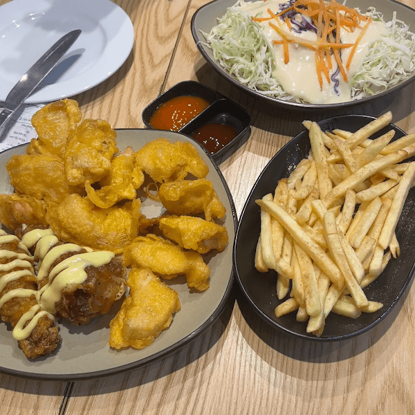 Hình ảnh Buffet Gà Rán RiRiMiMi - 3