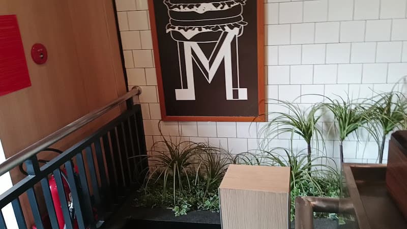 Hình ảnh McDonald's Nguyễn Huệ - 5