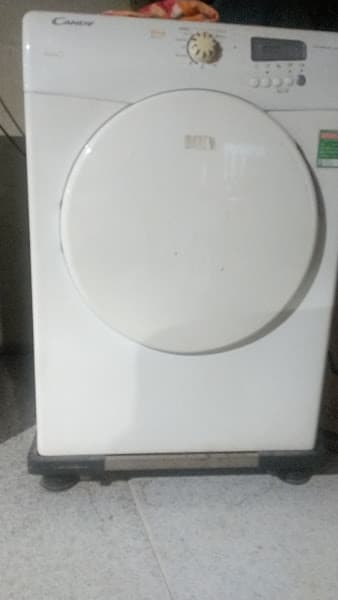 GIẶT ỦI BA HÒN - HẠNH