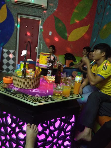 Ảnh bìa Karaoke YẾN NHI