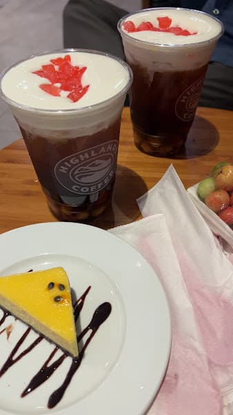 Hình ảnh Highlands Coffee Nguyen Tat Thanh DNG - 3