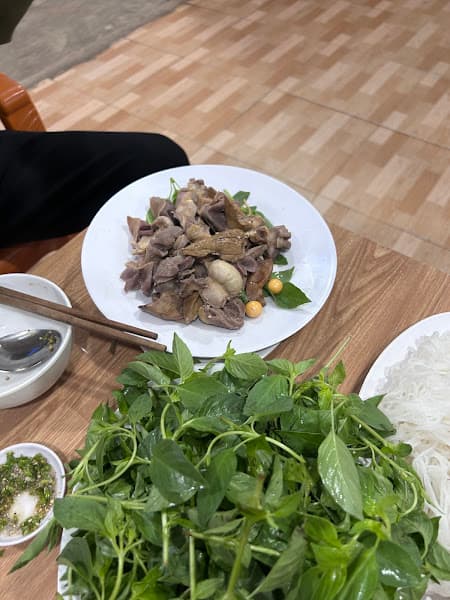 Hình ảnh Lẩu Gà Lá É Tao Ngộ - Chi nhánh Siêu Hẻm - 4