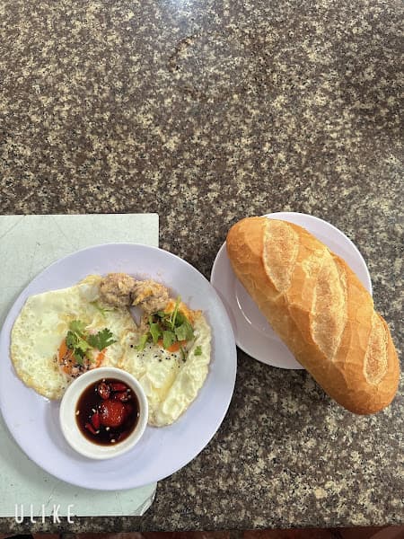 Hình ảnh Bánh mì xíu mại Cô Tiên - 3