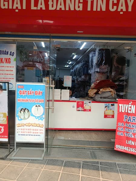 Giặt là Tokyo 123 Trương Định