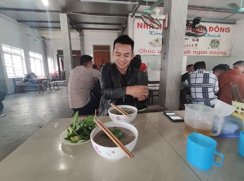 Ảnh bìa Thanh Đông