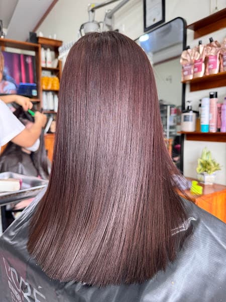 SALON TÓC PHƯƠNG TÁO