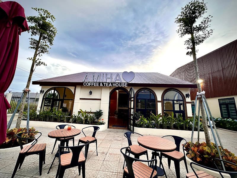 Ảnh bìa AMIHA COFFEE AND TEA