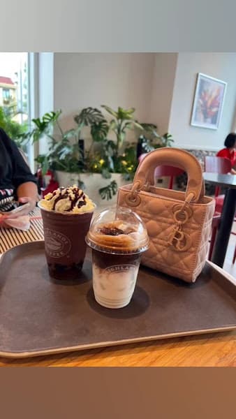 Hình ảnh Highlands Coffee 433 Lê Đức Thọ - 3