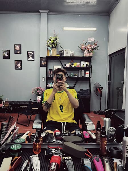 Hình ảnh Cò Con Barber Shop - 4