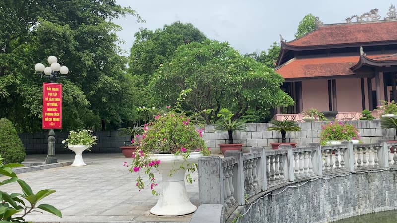 Hình ảnh Nhà tưởng niệm Chủ tịch Hồ Chí Minh - 4