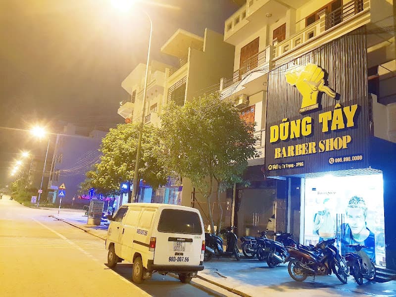 Hình ảnh DŨNG TÂY BARBERSHOP - TÓC NAM BẮC GIANG - 6