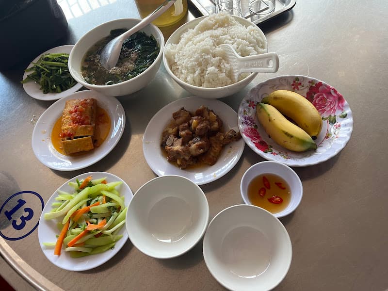Hình ảnh Quán Cơm Gia Đình (01 Hai Bà Trưng-Dak MiL) - 2