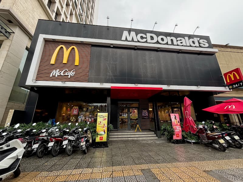 McDonald's Nguyễn Văn Linh
