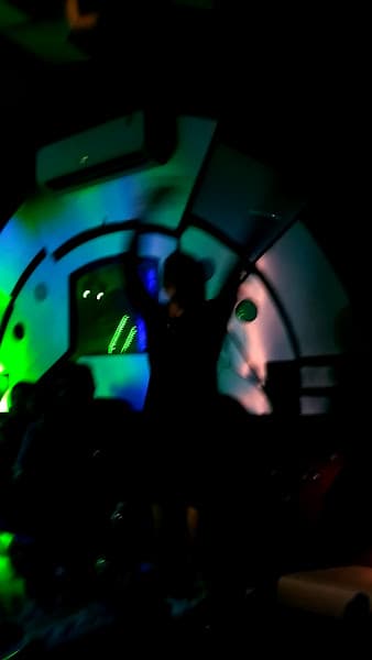 Hình ảnh Karaoke Inside - 3